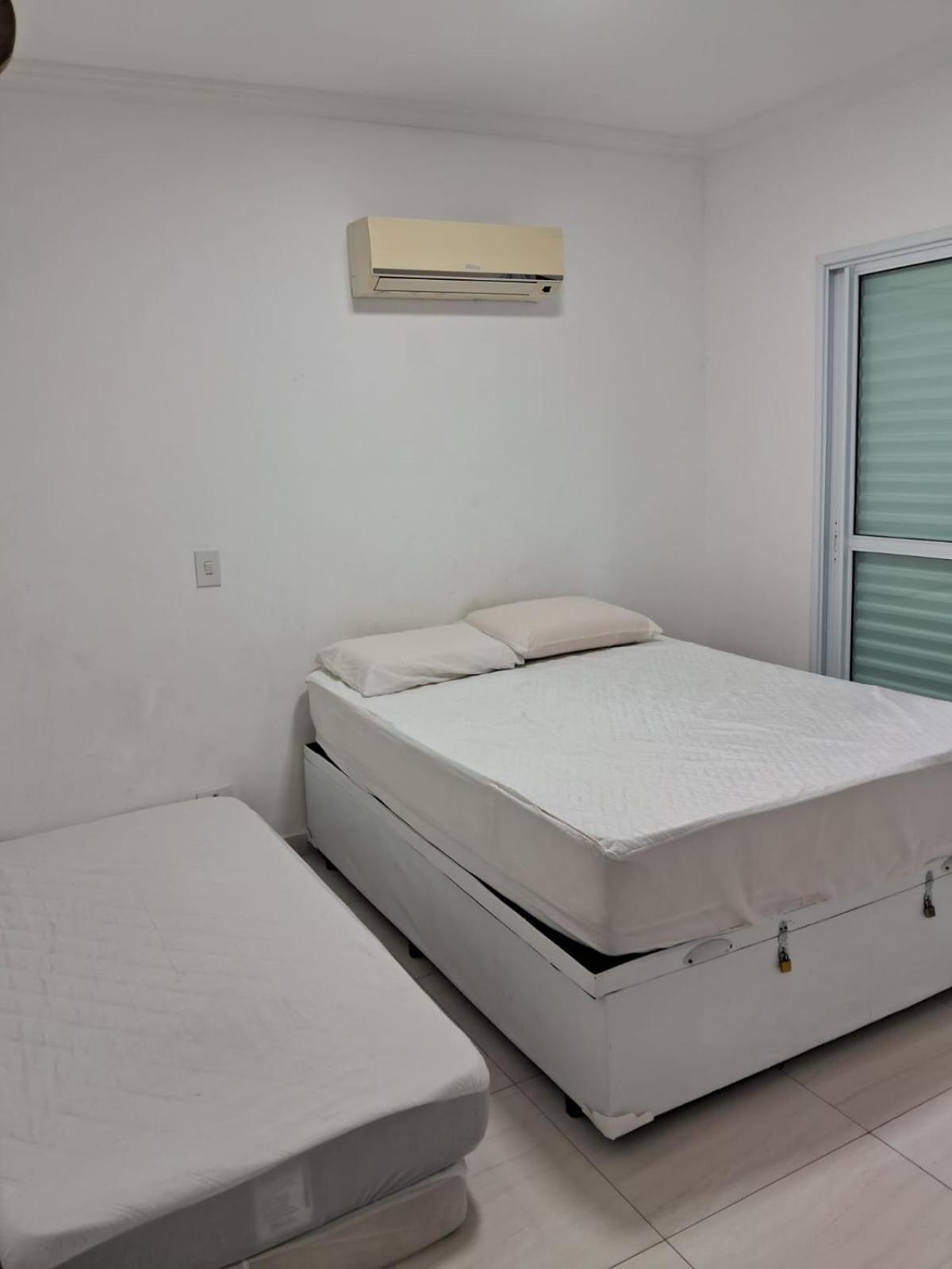 Apartamento Praia Grande -Canto Do Forte Eksteriør bilde